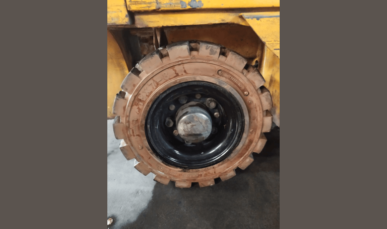 forklift tyre field testing 3 3